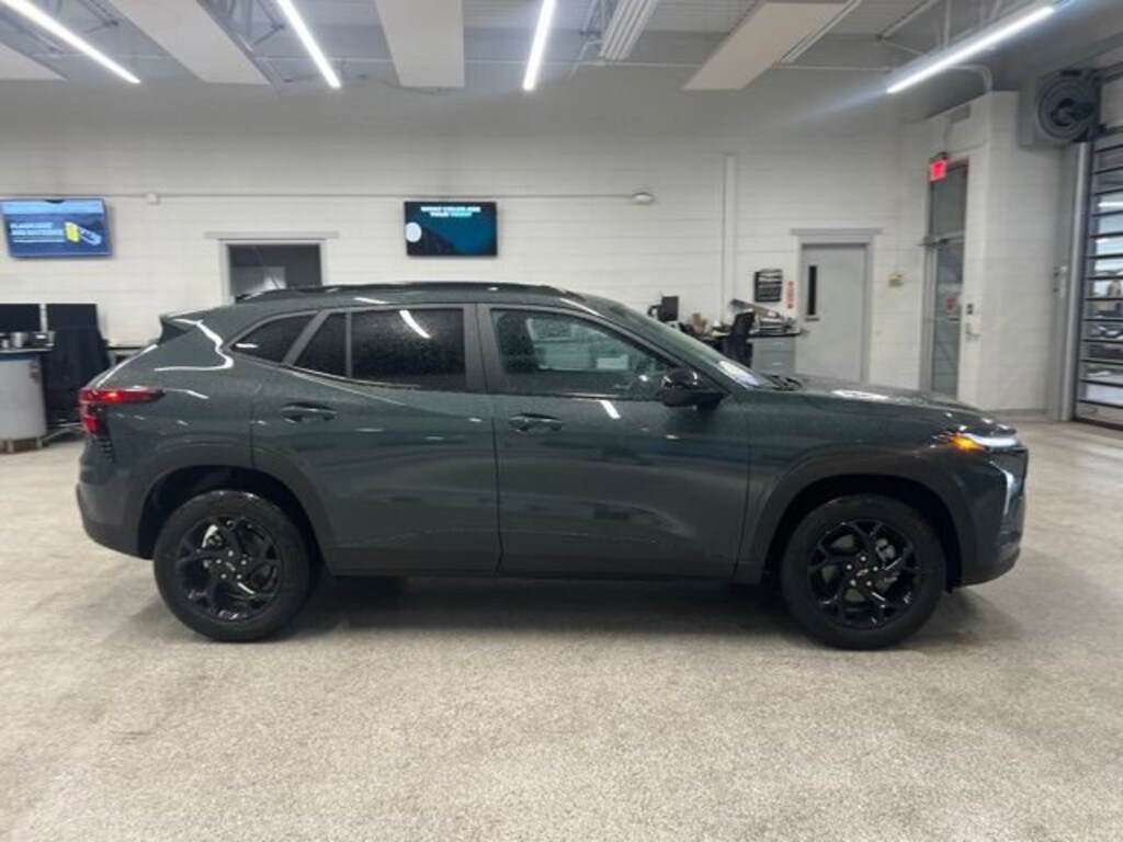 New 2026 Chevrolet Trax LT SUV