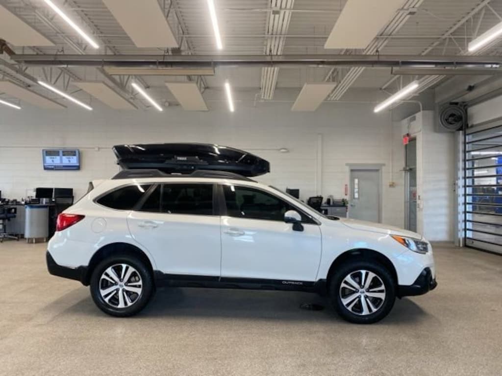 Used 2018 Subaru Outback 2.5i Limited SUV