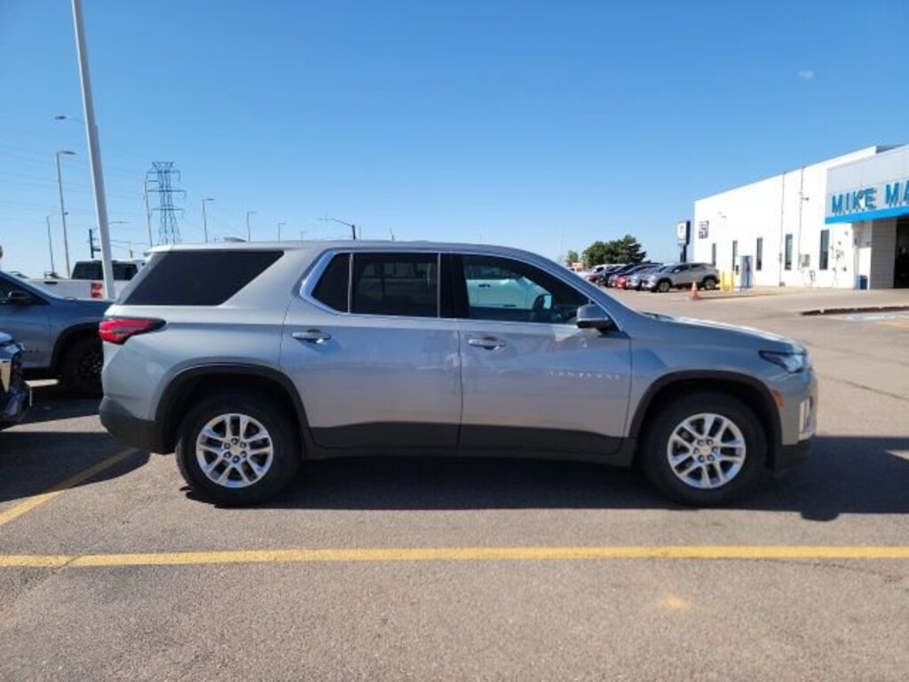 Used 2023 Chevrolet Traverse LS w/1FL SUV