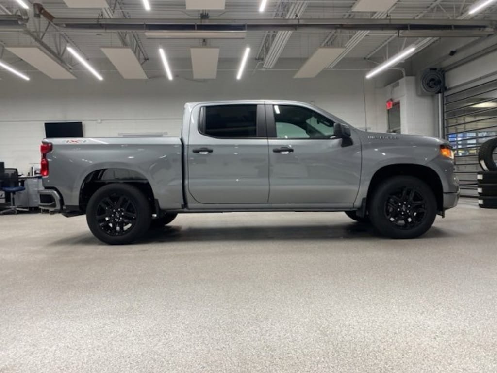 New 2026 Chevrolet Silverado 1500 Custom Truck