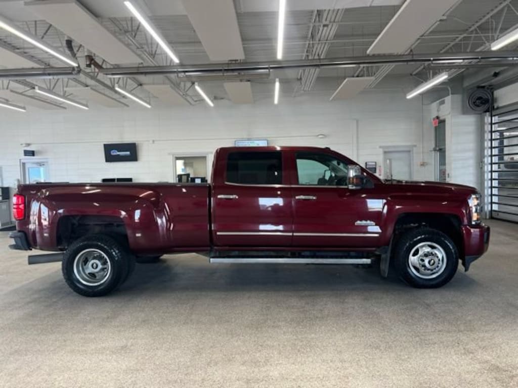 Used 2016 Chevrolet Silverado 3500HD High Country Truck Crew Cab