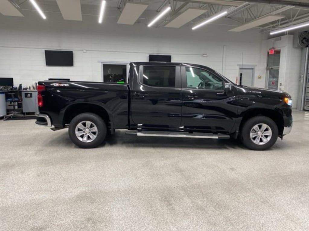 New 2025 Chevrolet Silverado 1500 LT Truck