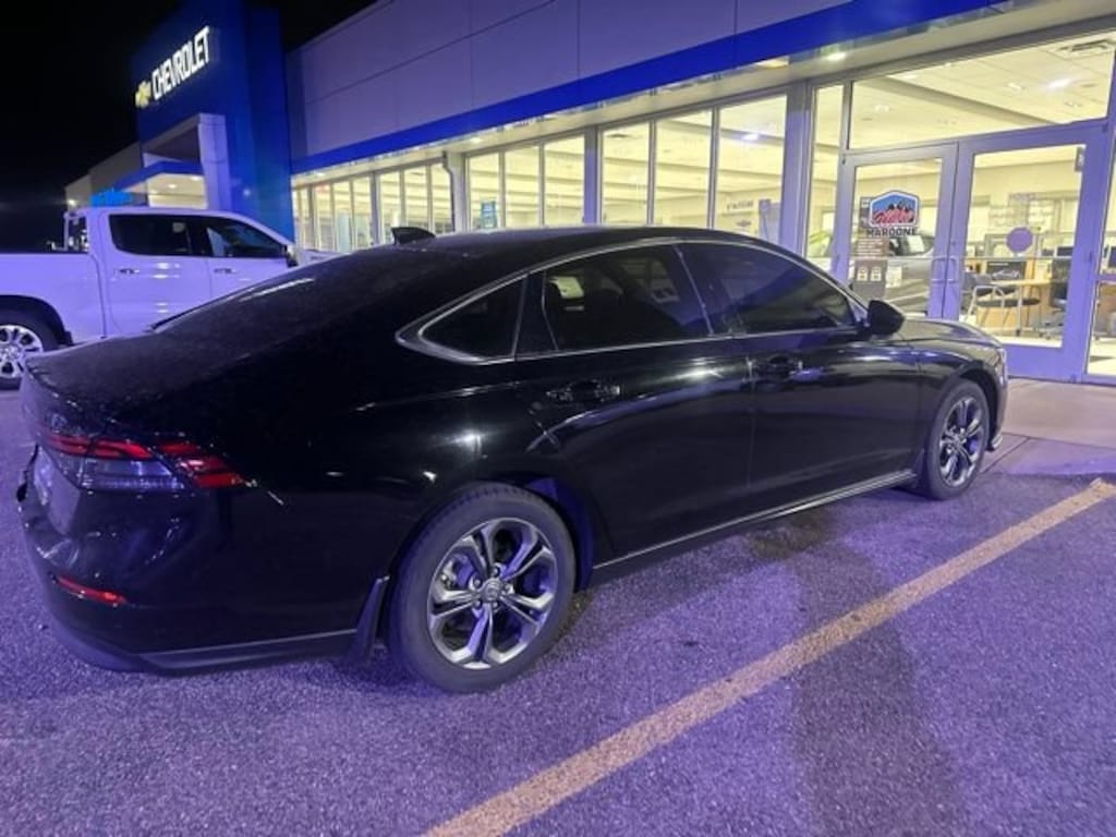 Used 2023 Honda Accord EX w/BSI Sedan