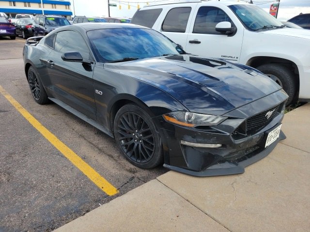2021 Ford Mustang GT photo 3