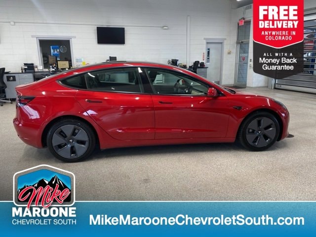 2021 Tesla Model 3 Standard Range Plus photo 4