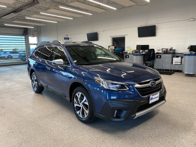 2022 Subaru Outback Touring XT photo 3