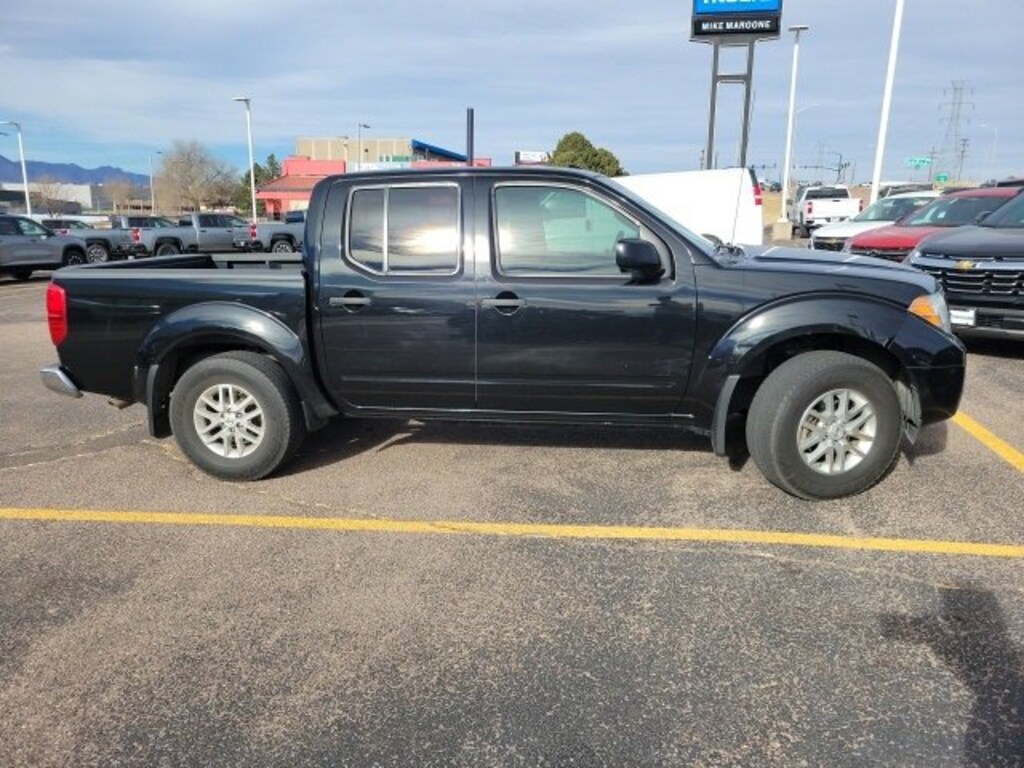 Used 2016 Nissan Frontier SV Truck Crew Cab