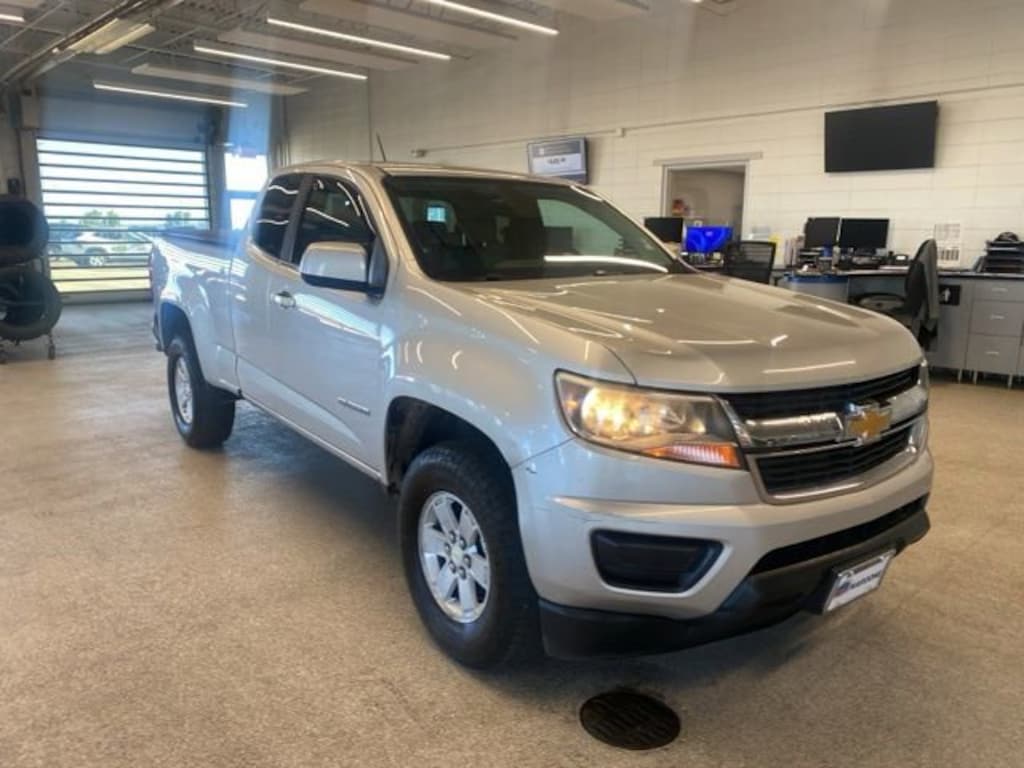 Used 2018 Chevrolet Colorado WT Truck Extended Cab
