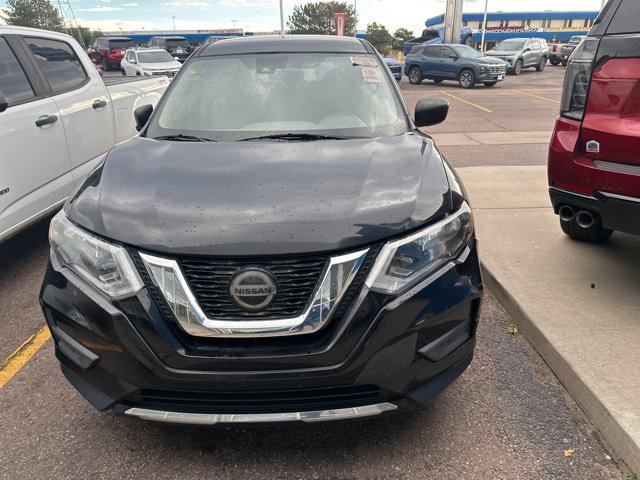 2020 Nissan Rogue S photo 2