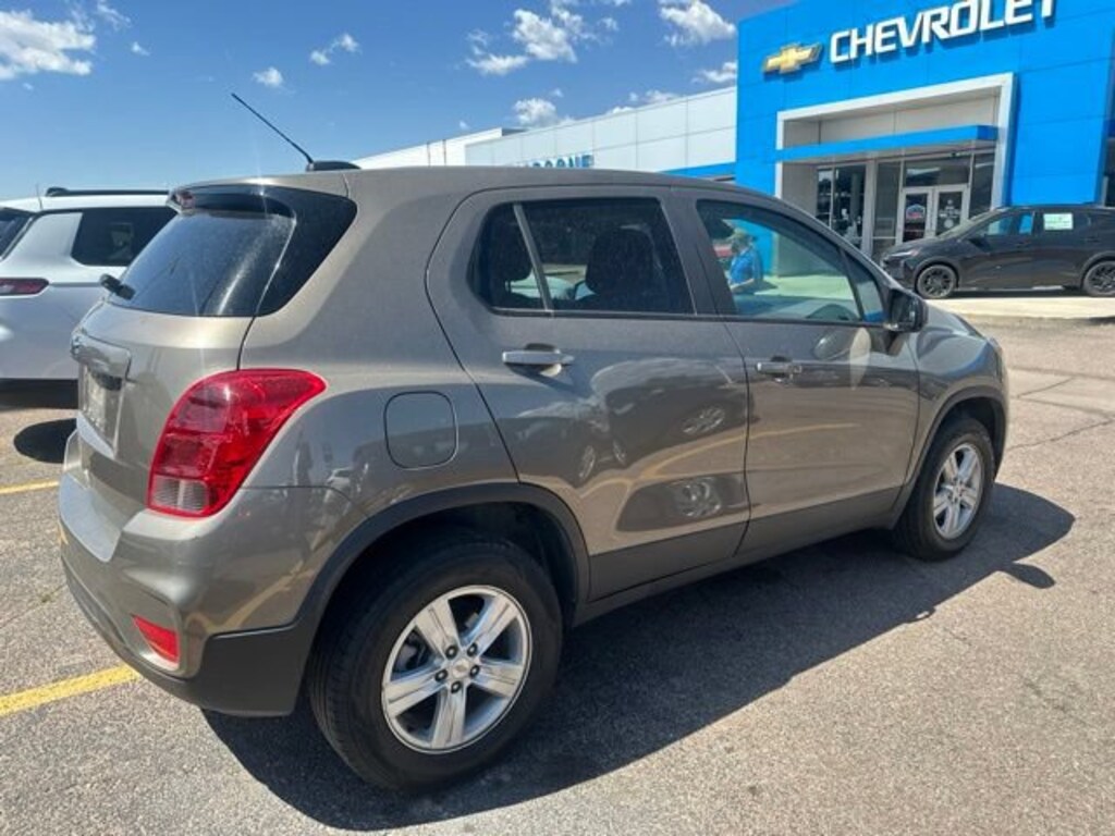 Used 2021 Chevrolet Trax LS SUV