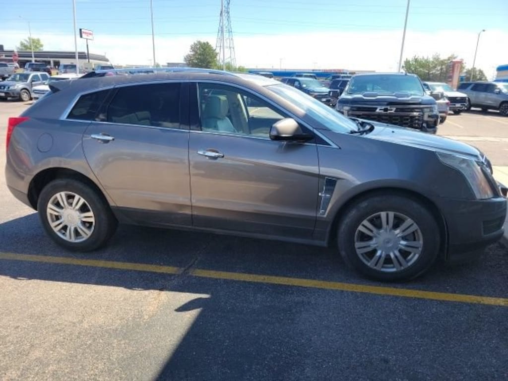 Used 2011 CADILLAC SRX Luxury Collection SUV