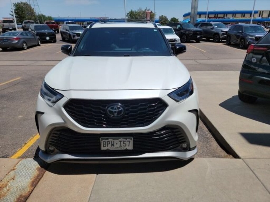 Used 2021 Toyota Highlander XSE SUV