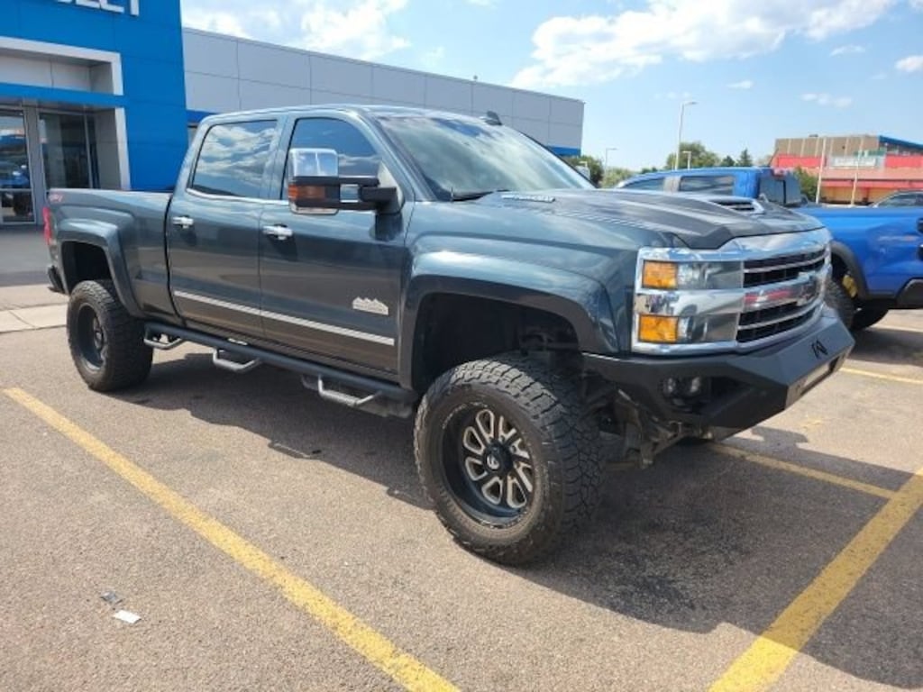 Used 2018 Chevrolet Silverado 2500HD High Country Truck Crew Cab