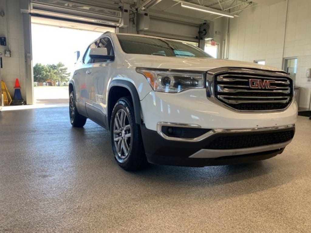 Used 2018 GMC Acadia SLT-1 SUV