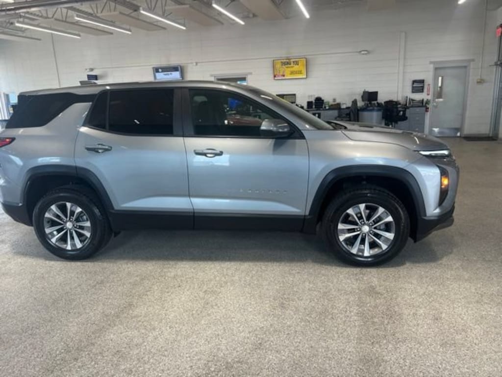 Used 2025 Chevrolet Equinox LT SUV