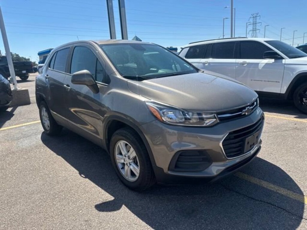 Used 2021 Chevrolet Trax LS SUV