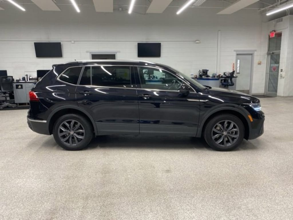 Used 2022 Volkswagen Tiguan 2.0T SE SUV