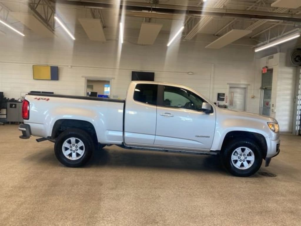 Used 2018 Chevrolet Colorado WT Truck Extended Cab