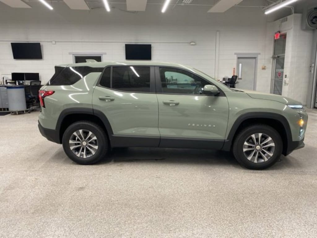 New 2026 Chevrolet Equinox LT SUV