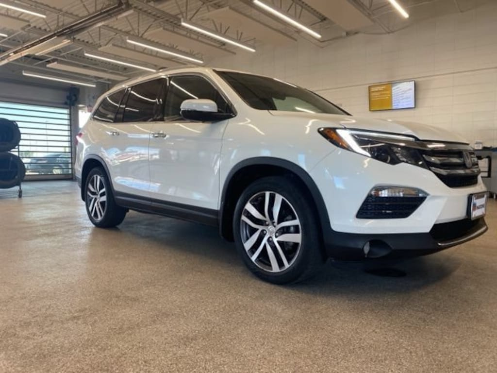 Used 2016 Honda Pilot Elite AWD SUV