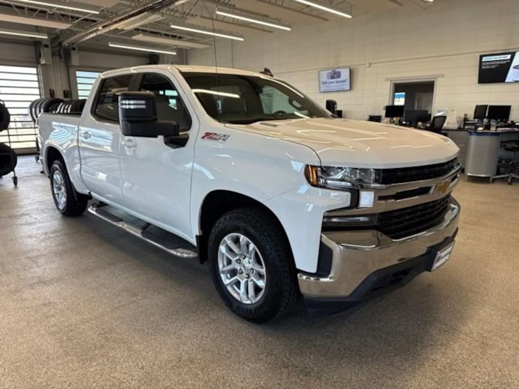 Used 2021 Chevrolet Silverado 1500 LT Truck Crew Cab
