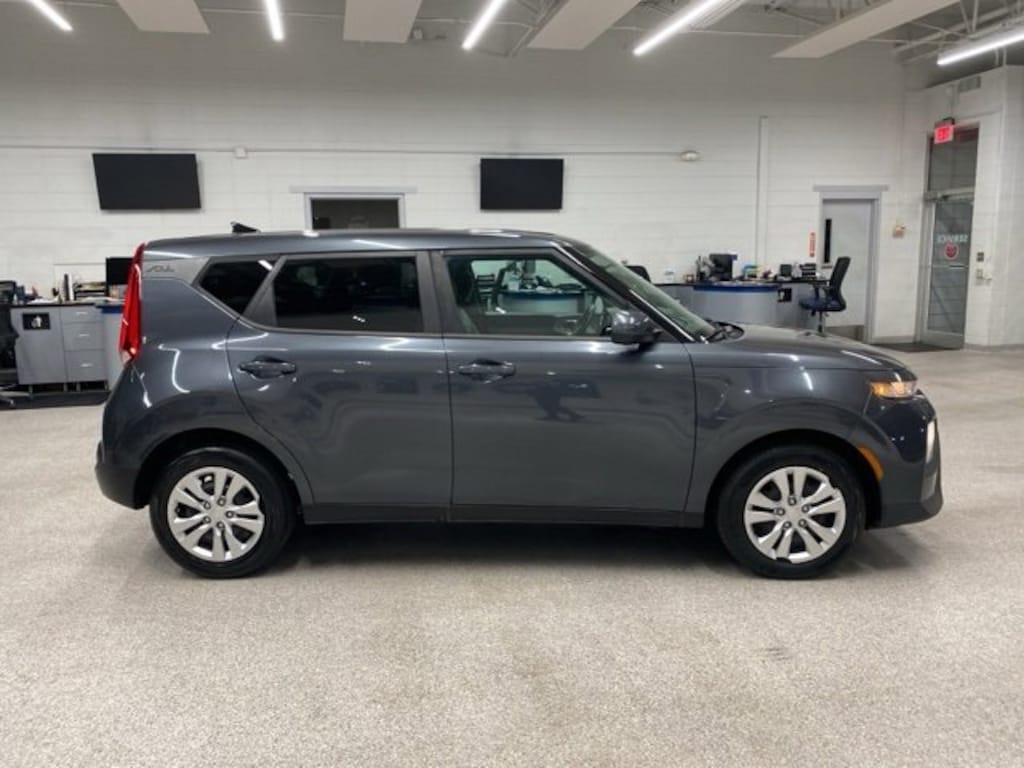 Used 2021 Kia Soul LX Hatchback