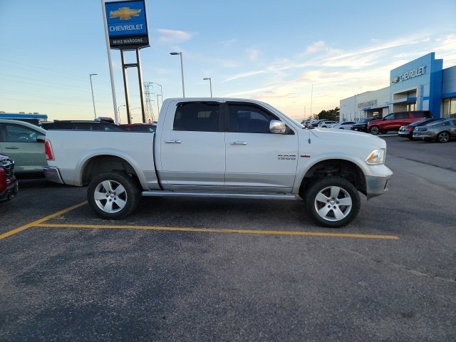 2013 Ram 1500 Laramie photo 4