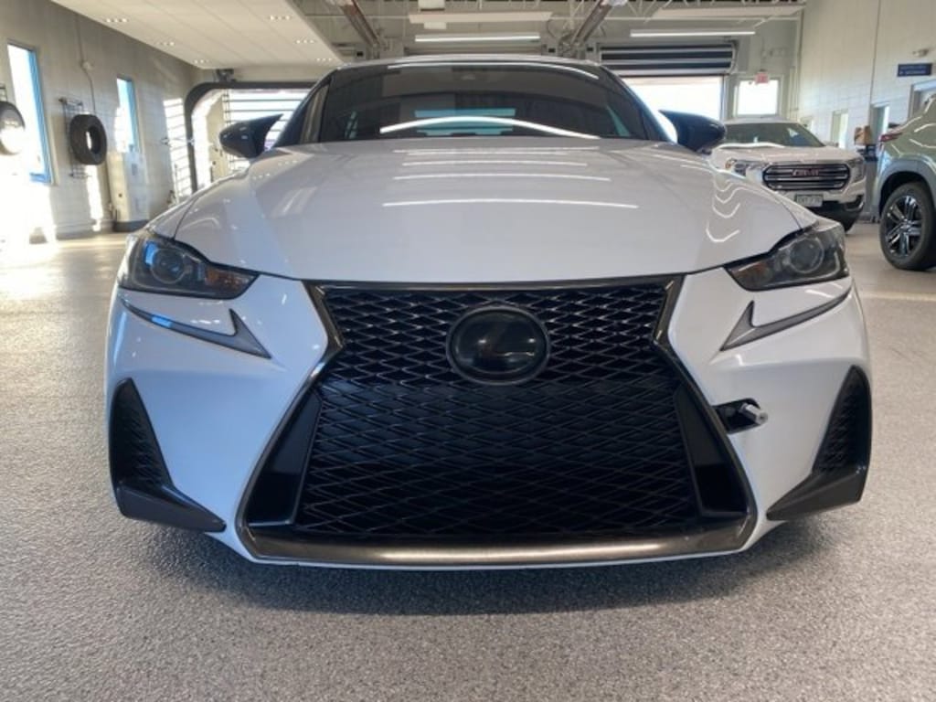 Used 2017 Lexus IS 200t Sedan