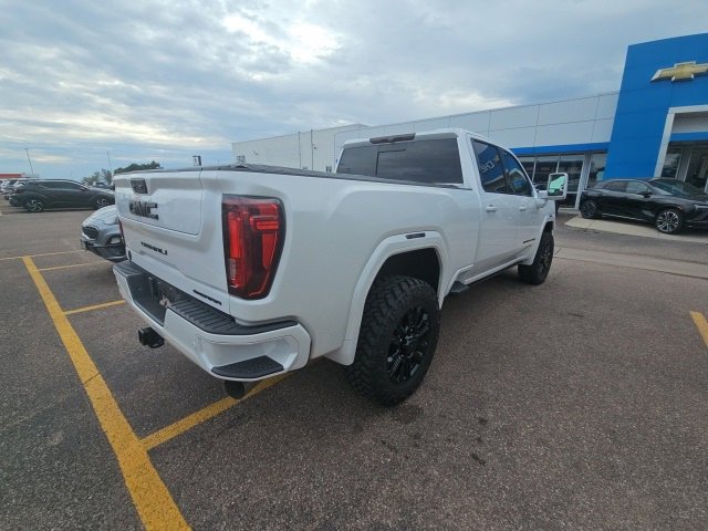 2023 Gmc Sierra HD Denali photo 2