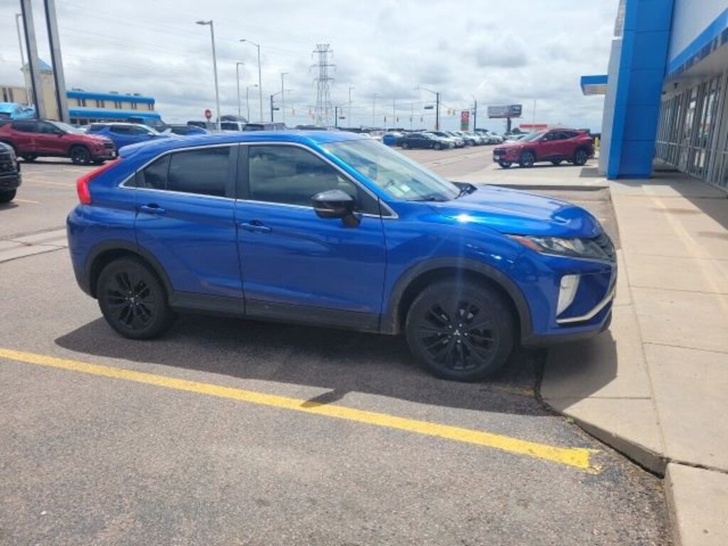 Used 2020 Mitsubishi Eclipse Cross LE CUV
