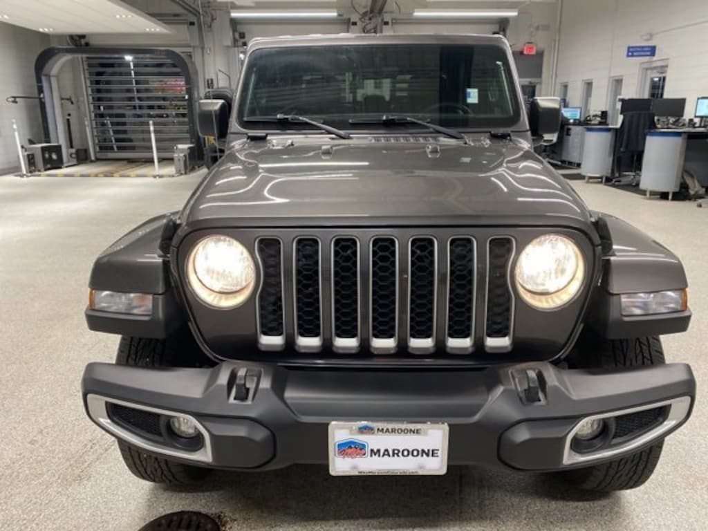 Used 2023 Jeep Gladiator Overland Truck Crew Cab