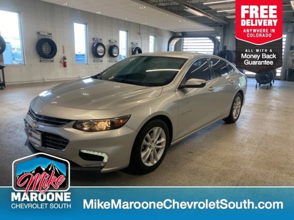 Used 2017 Chevrolet Malibu LT w/1LT Sedan