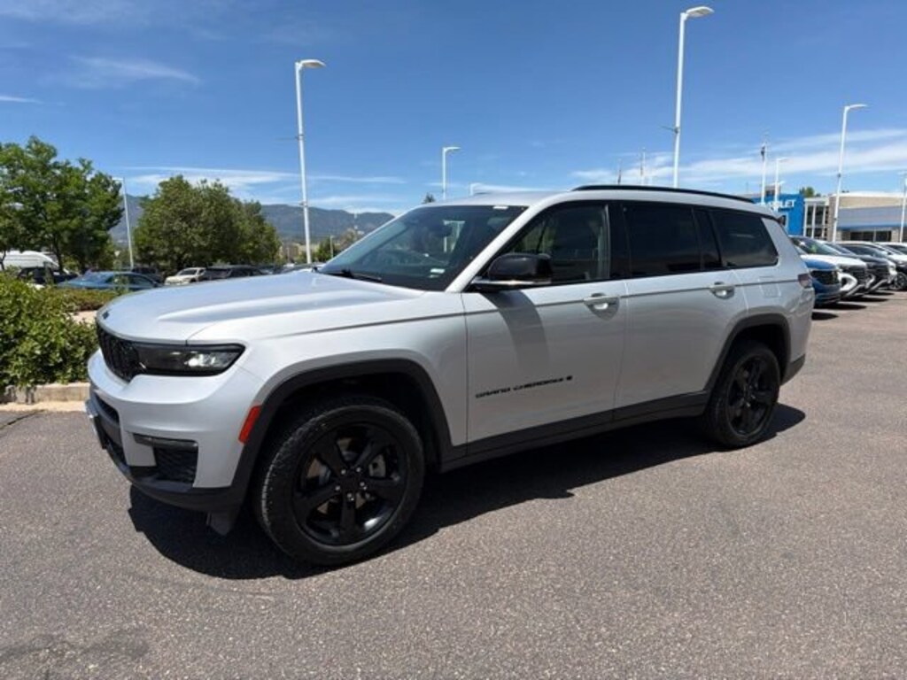 Used 2022 Jeep New Grand Cherokee Limited SUV