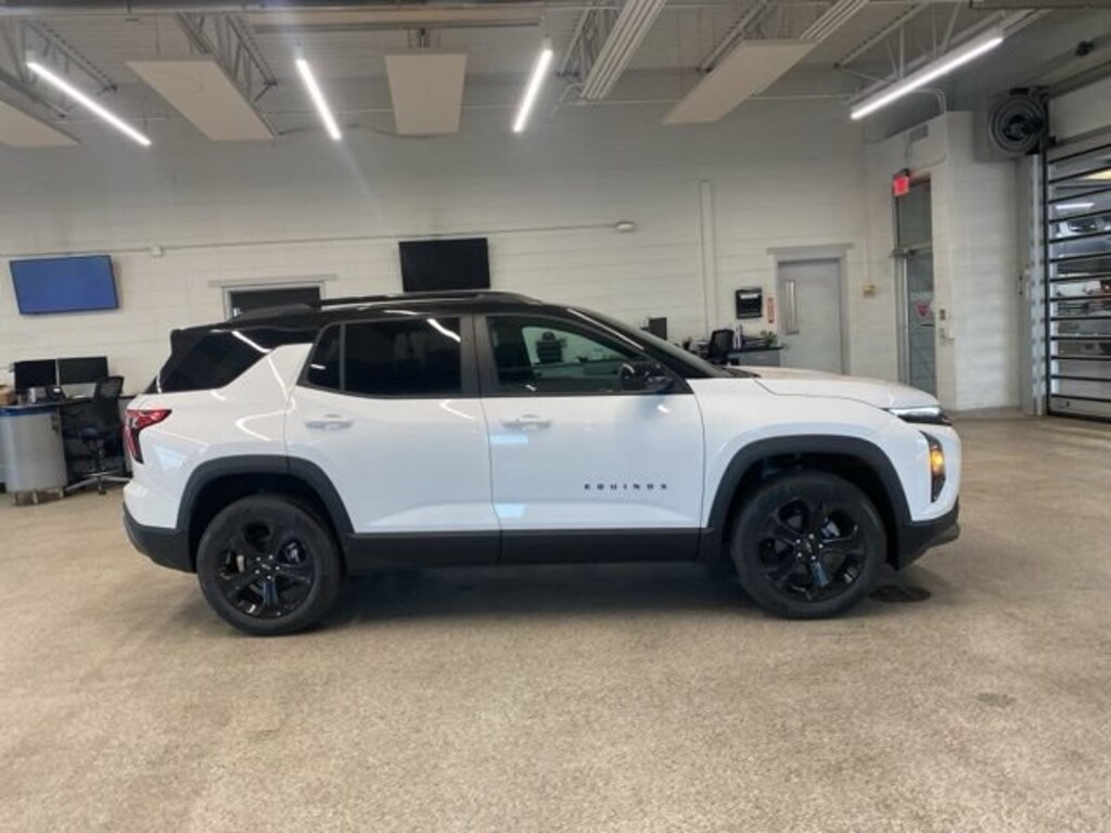 New 2026 Chevrolet Equinox LT SUV