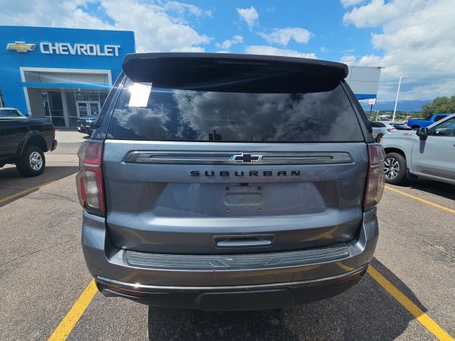 2022 Chevrolet Suburban Z71 photo 4