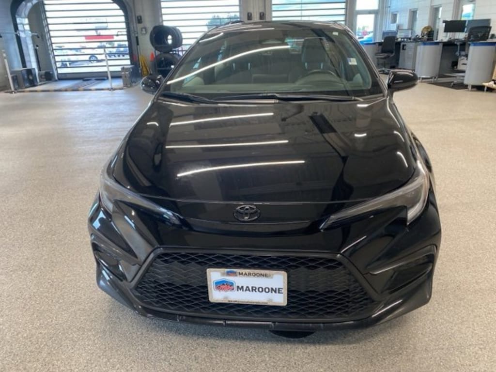 Used 2024 Toyota Corolla SE Sedan