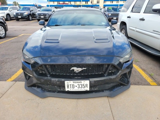 2021 Ford Mustang GT photo 2
