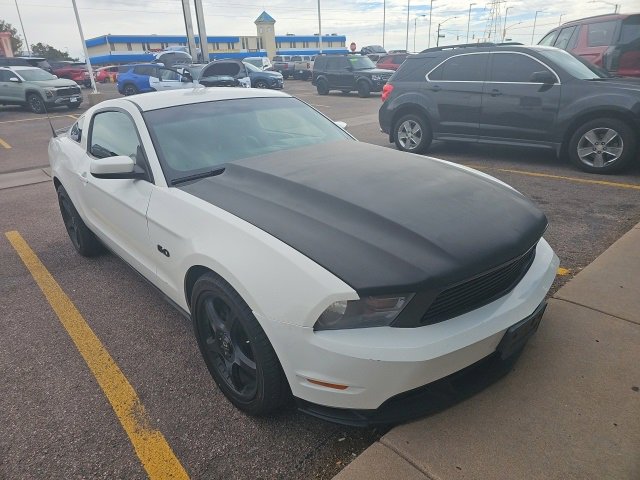 2012 Ford Mustang GT Premium photo 3