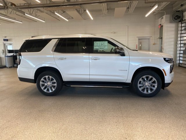 2025 Chevrolet Tahoe Premier photo 3