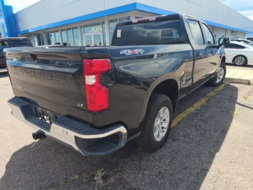 Used 2024 Chevrolet Silverado 1500 LT w/1LT Truck Crew Cab