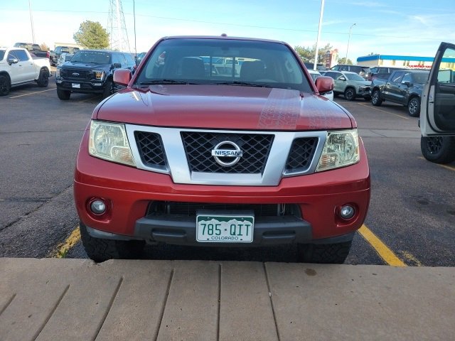 2015 Nissan Frontier PRO-4X photo 2