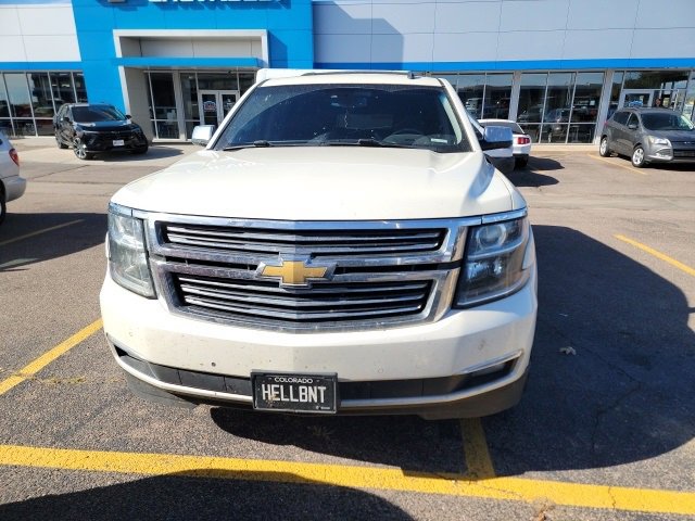 2015 Chevrolet Suburban 1500 LTZ photo 2