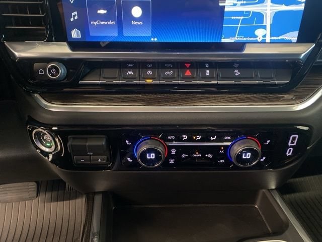 2026 Chevrolet Silverado 1500 LT - Photo 21