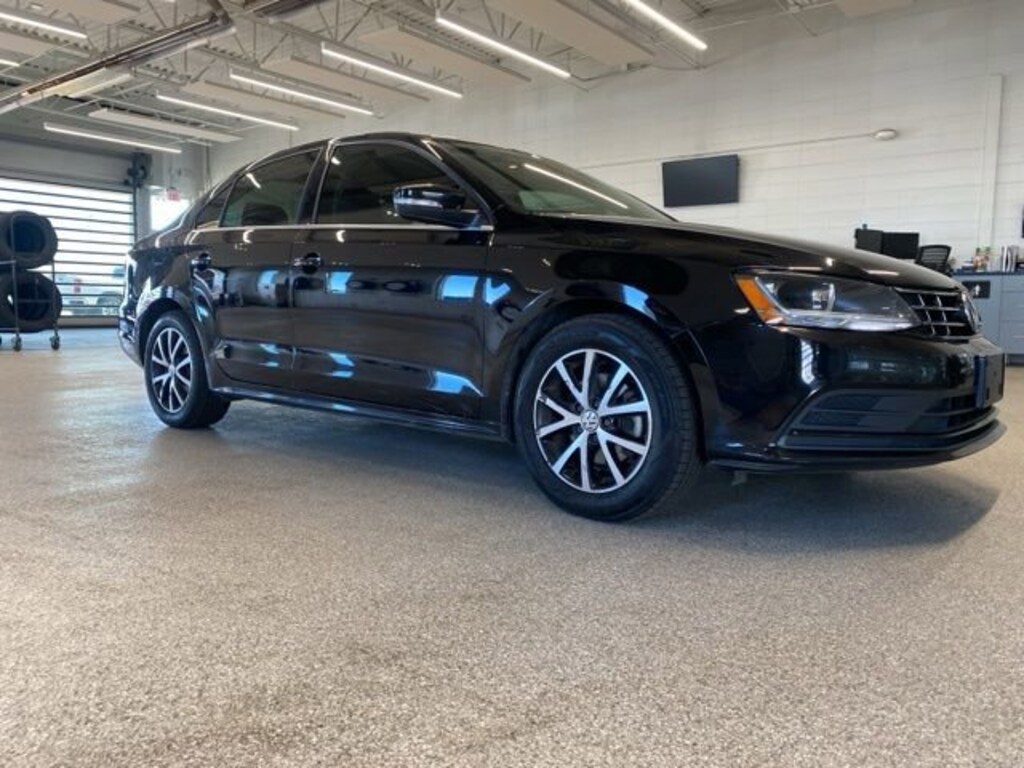 Used 2018 Volkswagen Jetta 1.4T SE Sedan