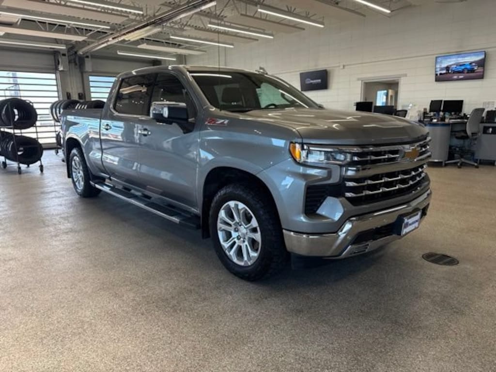 Used 2024 Chevrolet Silverado 1500 LTZ Truck Crew Cab