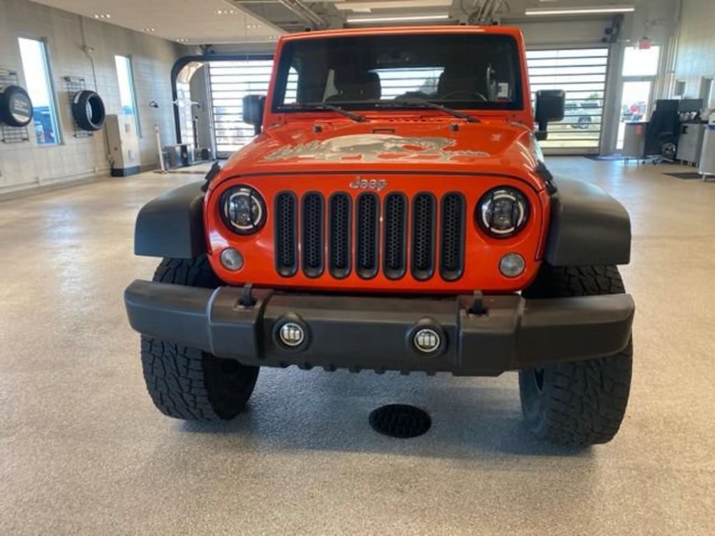 Used 2015 Jeep Wrangler Unlimited Sport 4x4 SUV