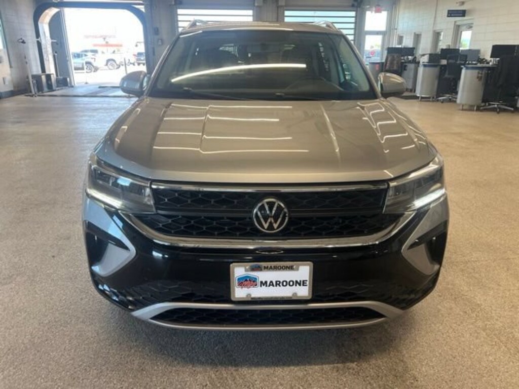 Used 2022 Volkswagen Taos 1.5T SE 4MOTION SUV