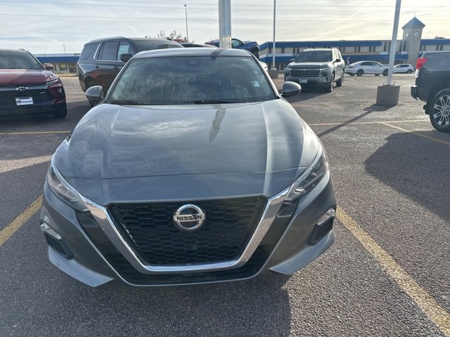 2022 Nissan Altima 2.5 SV photo 2