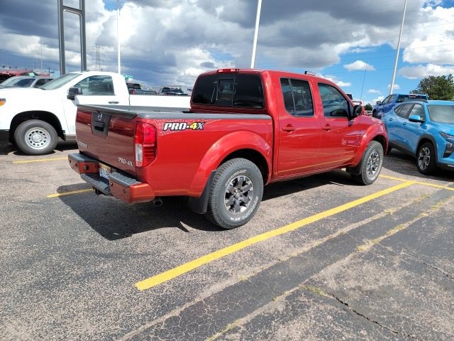 2017 Nissan Frontier PRO-4X photo 4