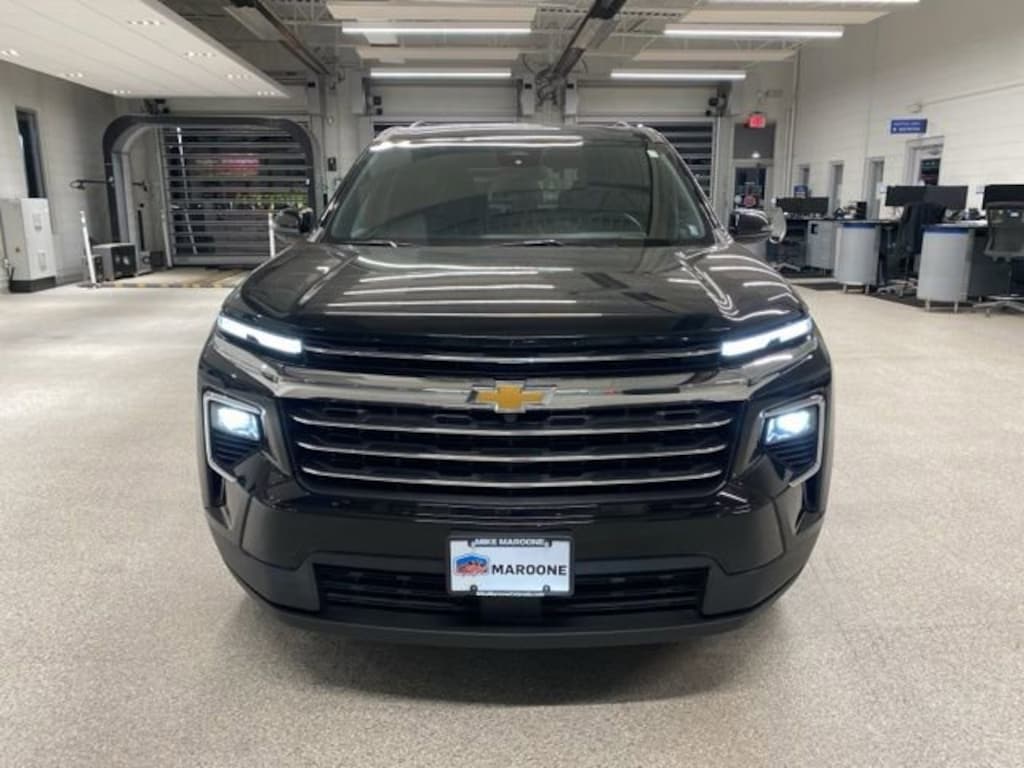 Certified 2025 Chevrolet Traverse LT SUV